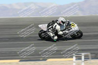 media/May-10-2025-Race Pace (Sat) [[db32fef2da]]/Vested/3-Bowl Set 1 (9am)/